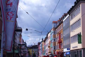 Immobilienmaklerin Würzburg - Büro Kaiserstrasse 